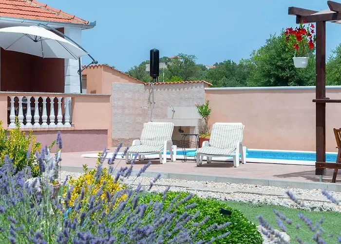 Lovely In With Wifi Benkovac