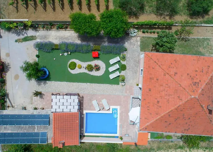 Lovely In With Wifi Vakantiehuis *